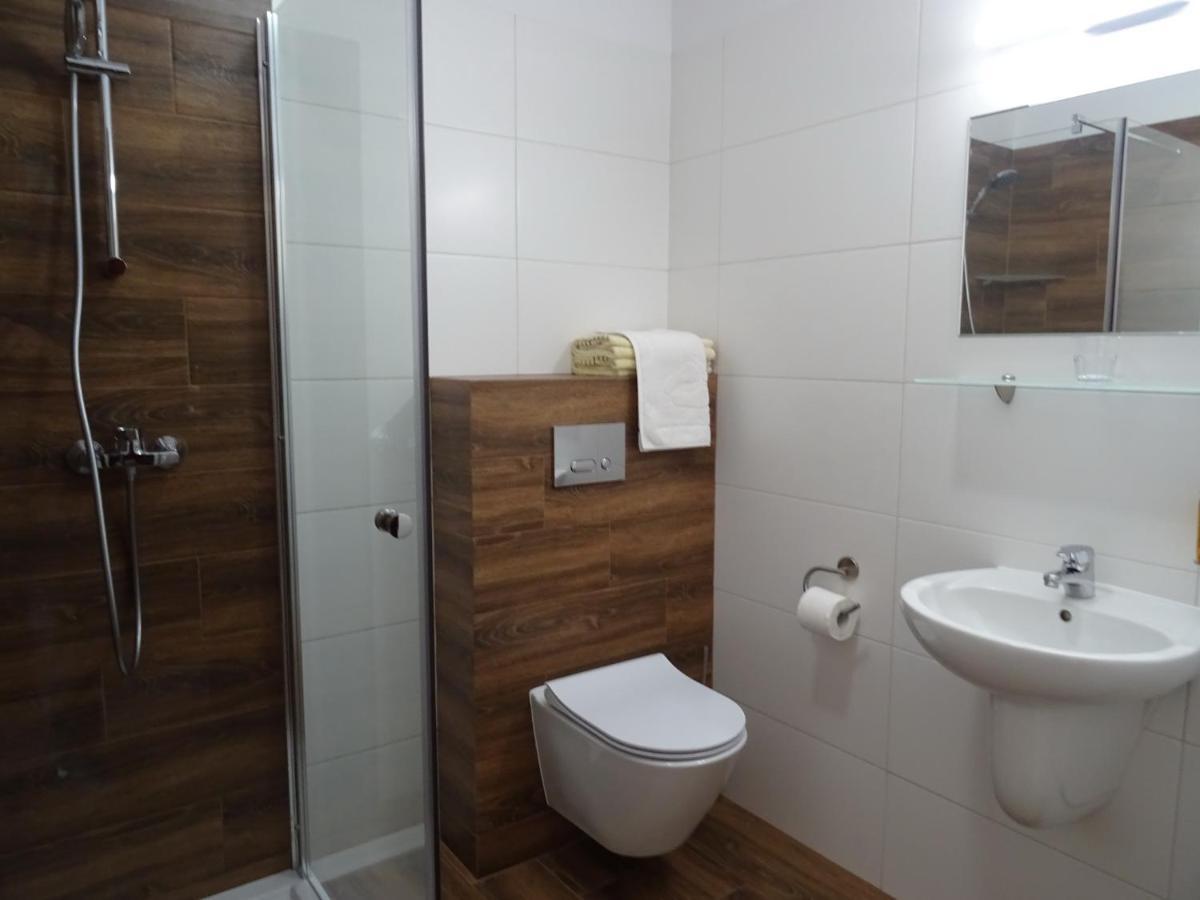 Willa Global Komfortowe Pokoje Nad Morzem Jastrzebia Gora Exterior foto
