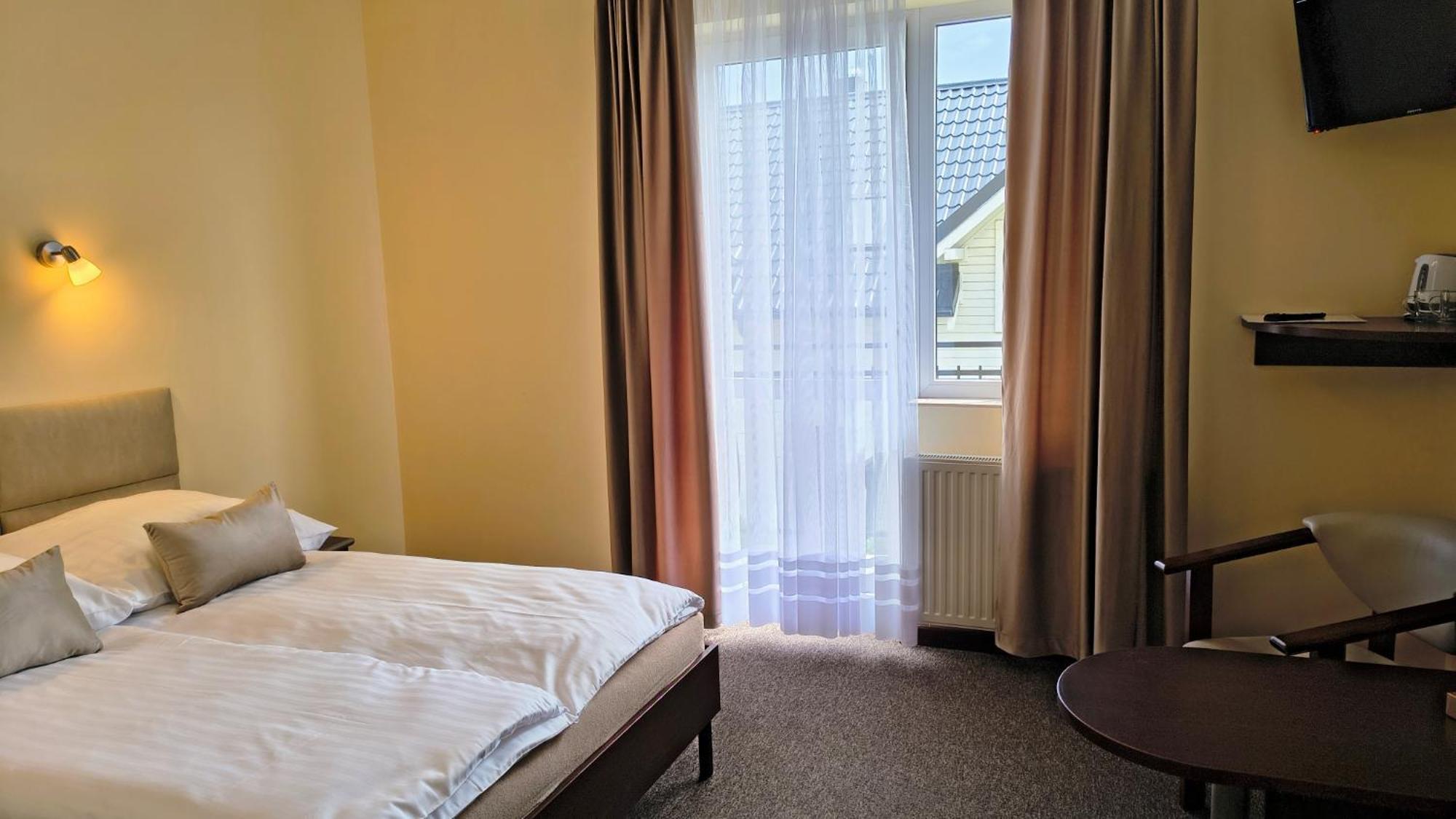 Willa Global Komfortowe Pokoje Nad Morzem Jastrzebia Gora Exterior foto